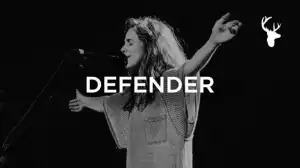 Steffany Gretzinger - Defender